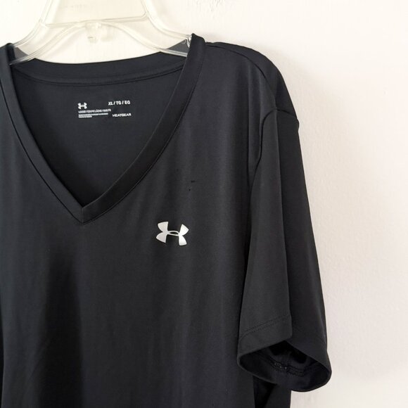 under armour // black tech v neck tee shirt XL - Picture 4 of 5